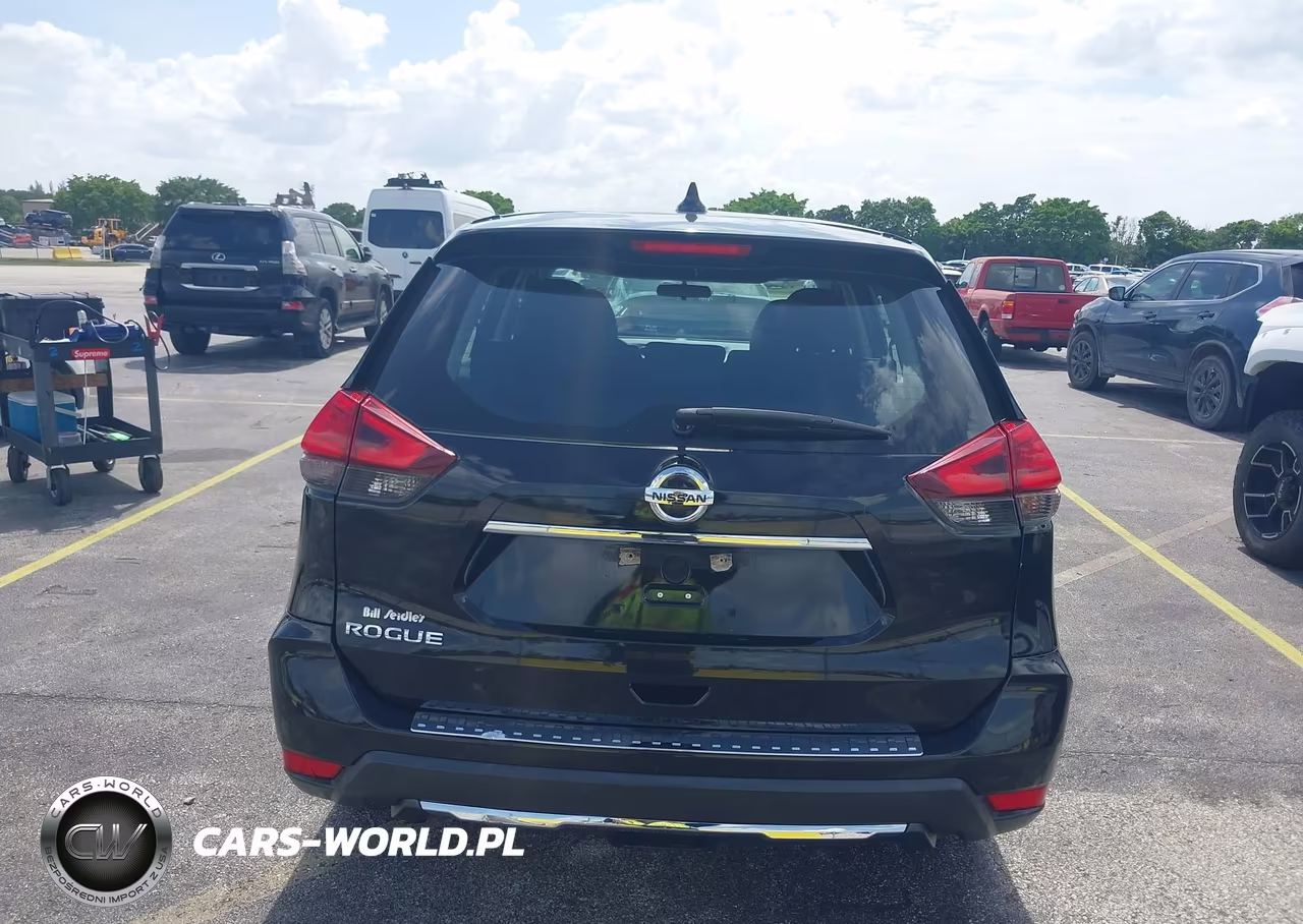 2017 Nissan Rogue S VIN:5N1AT2MT7HC739447 - 17