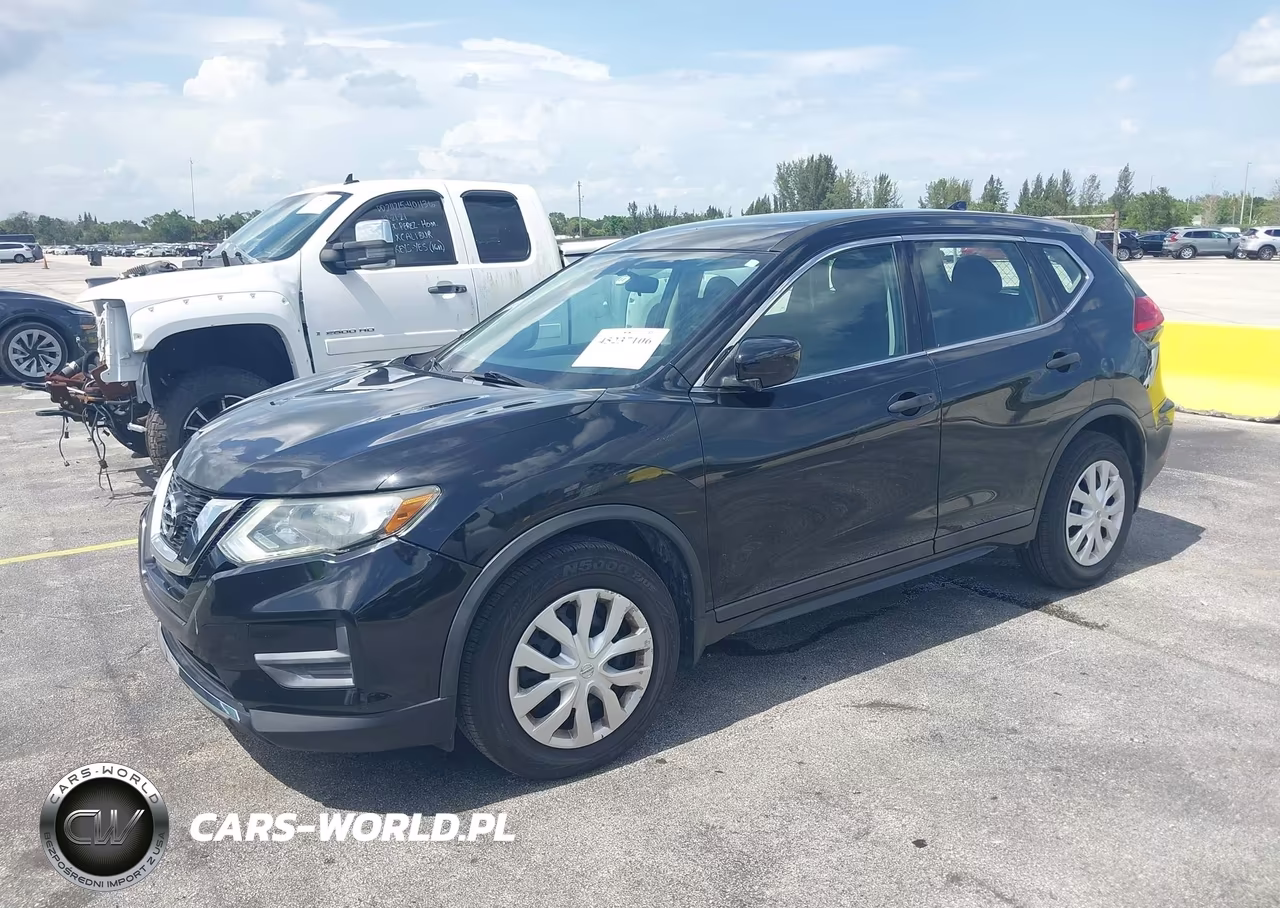 2017 Nissan Rogue S VIN:5N1AT2MT7HC739447 - 2