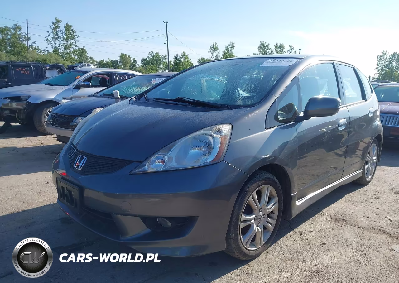 2011 Honda Fit Sport VIN:JHMGE8G52BC019102 - 2