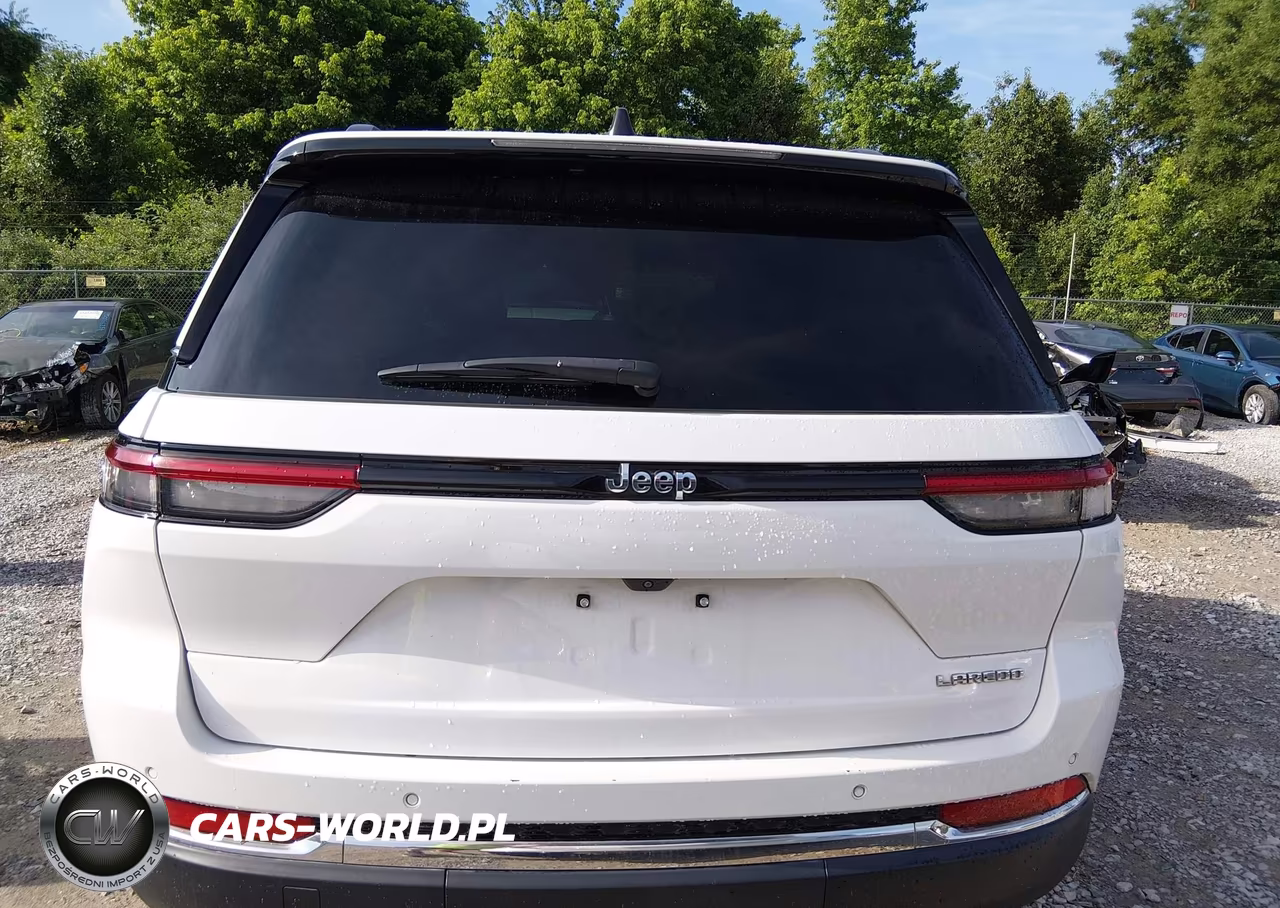 2023 Jeep Grand Cherokee Laredo VIN:1C4RJGAG2PC542170 - 16