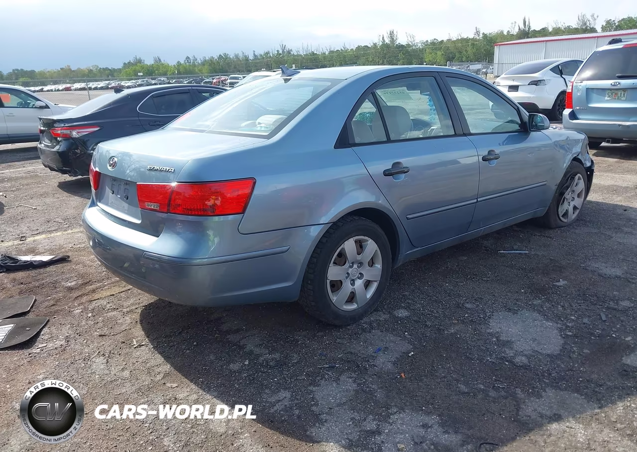 2010 Hyundai Sonata Gls VIN:5NPET4AC2AH643922 - 4