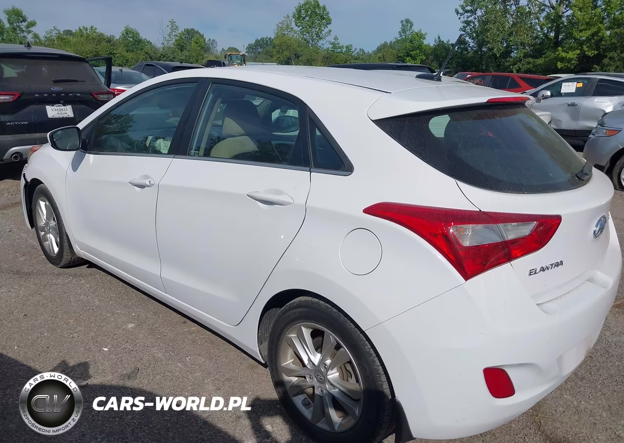 HYUNDAI ELANTRA GT VIN:KMHD35LH7EU217984 - 14