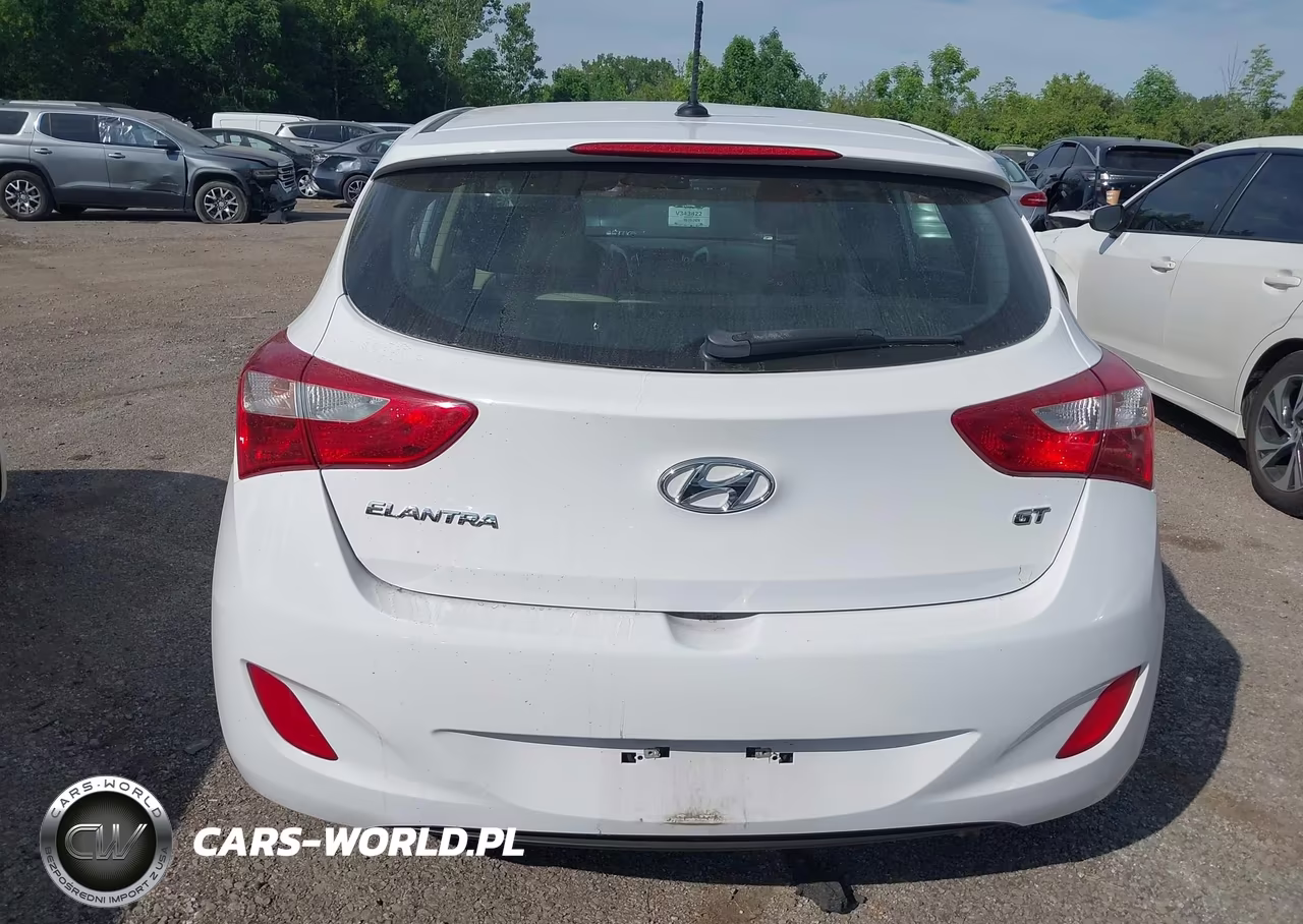 HYUNDAI ELANTRA GT VIN:KMHD35LH7EU217984 - 16