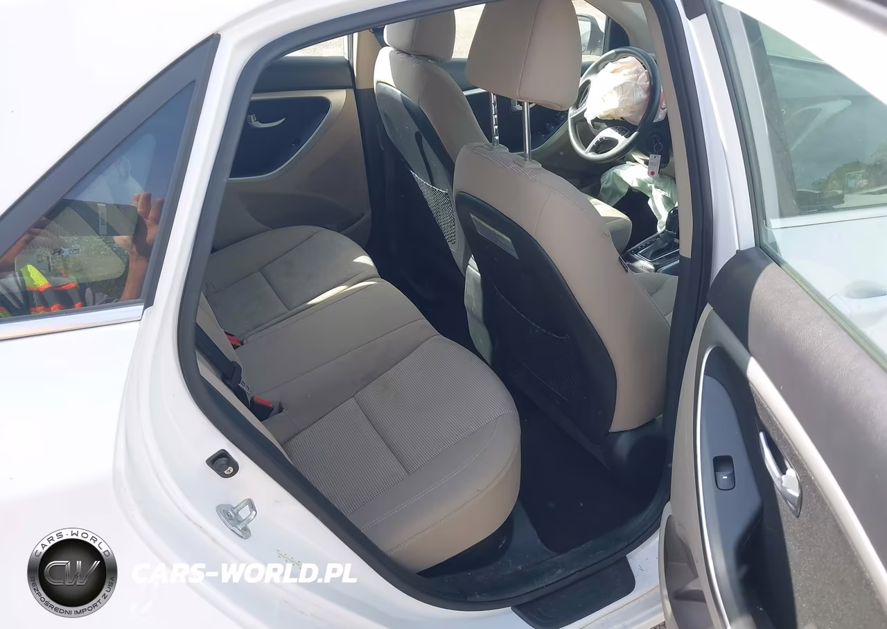 HYUNDAI ELANTRA GT VIN:KMHD35LH7EU217984 - 8