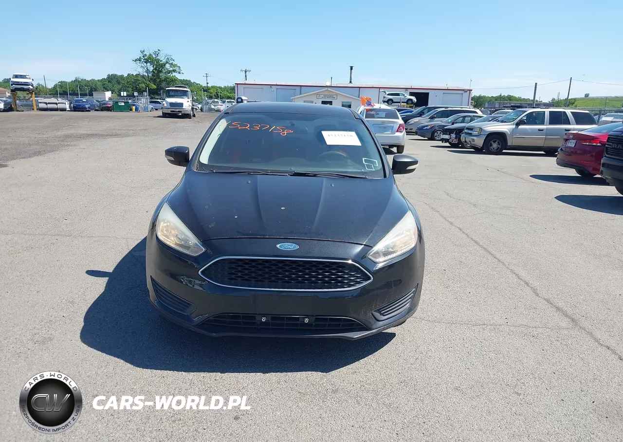 2015 Ford Focus Se VIN:1FADP3F29FL208656 - 6