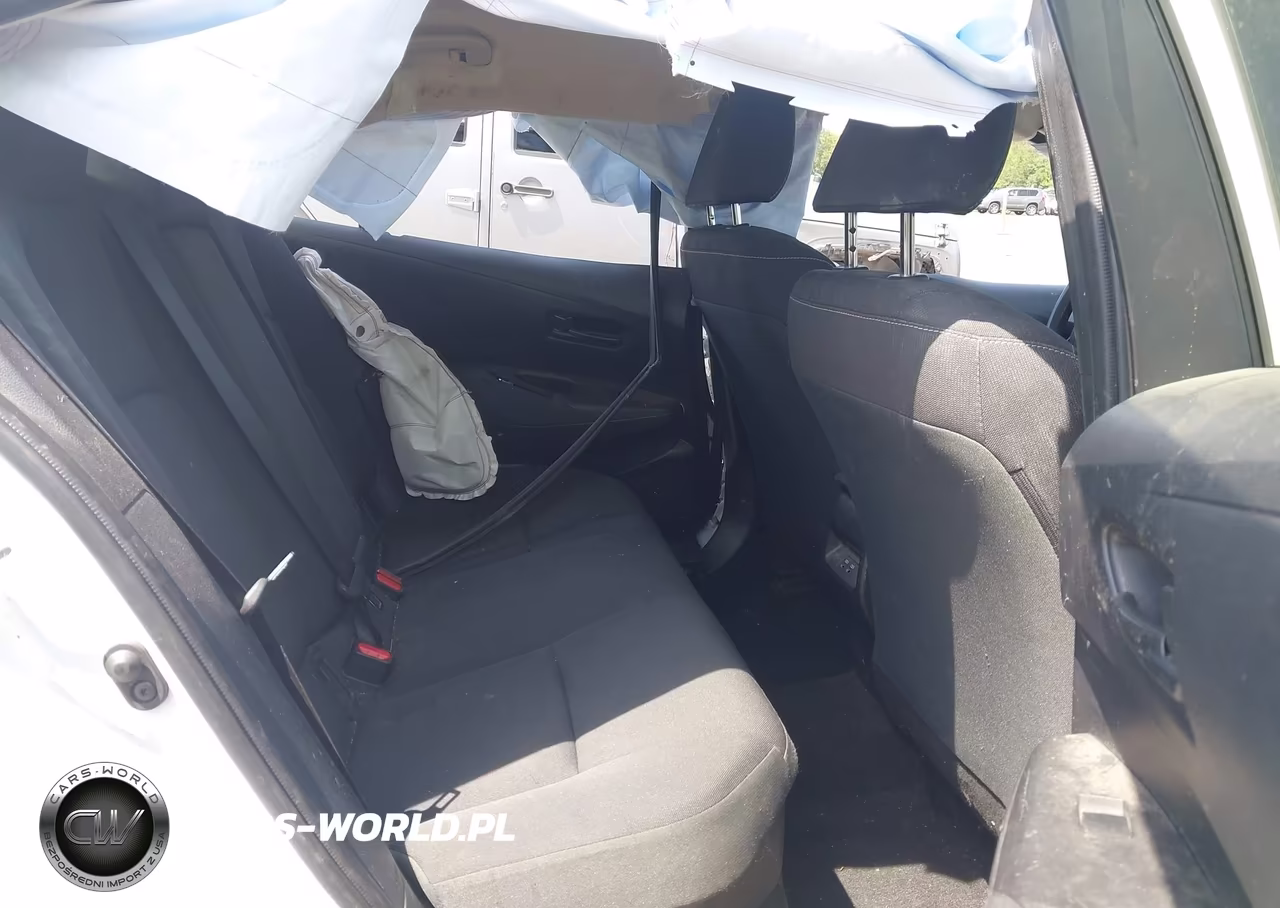 2025 Toyota Corolla Hybrid Le VIN:JTDBCMFE7S3070123 - 8