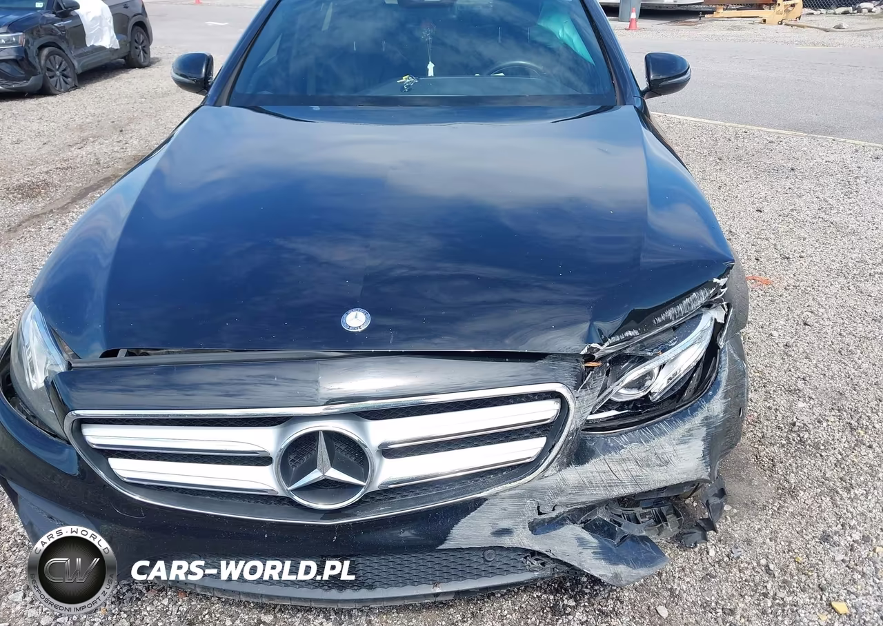2017 Mercedes-Benz E 300 4Matic VIN:WDDZF4KB5HA080905 - 6