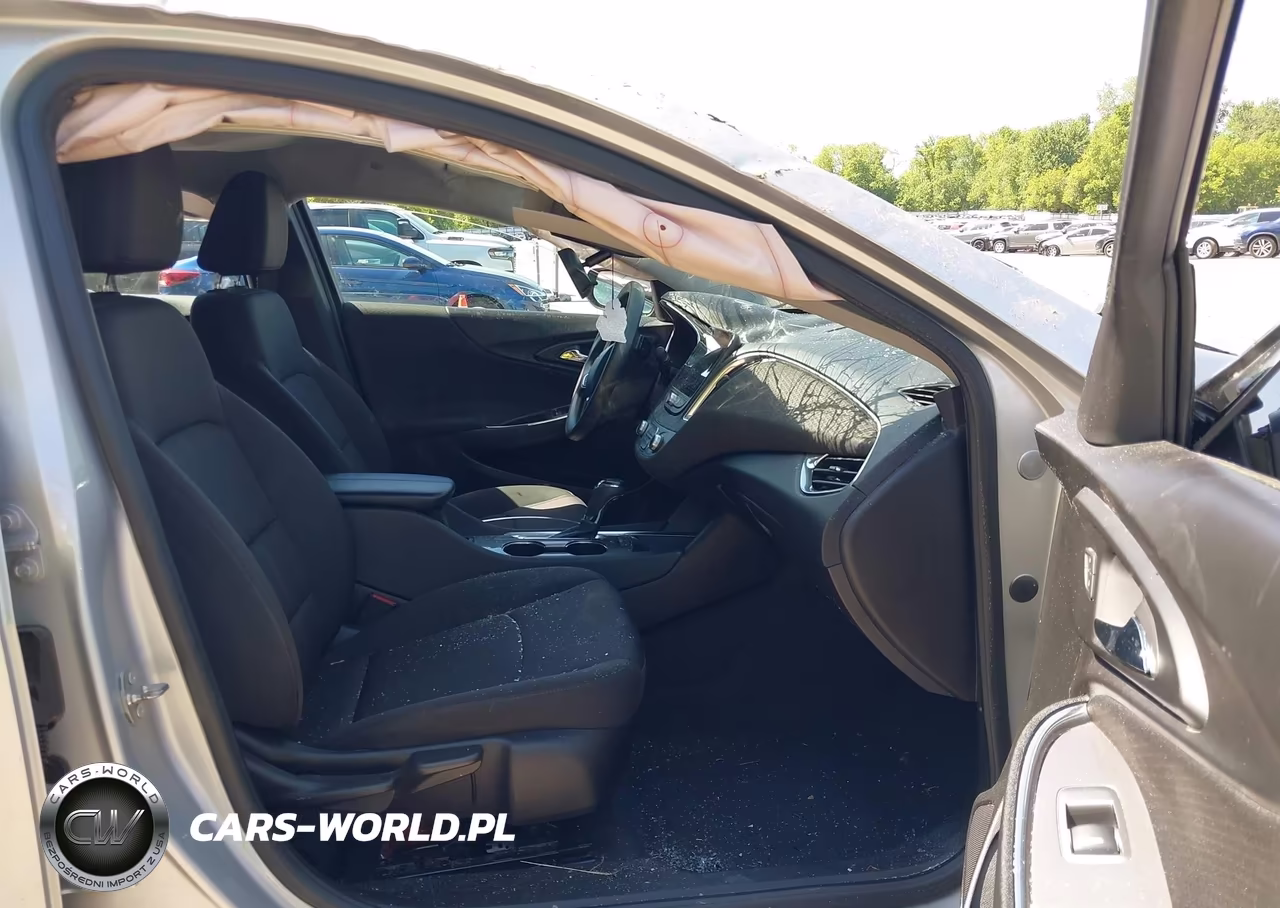 2019 Chevrolet Malibu Lt VIN:1G1ZD5ST2KF192126 - 5