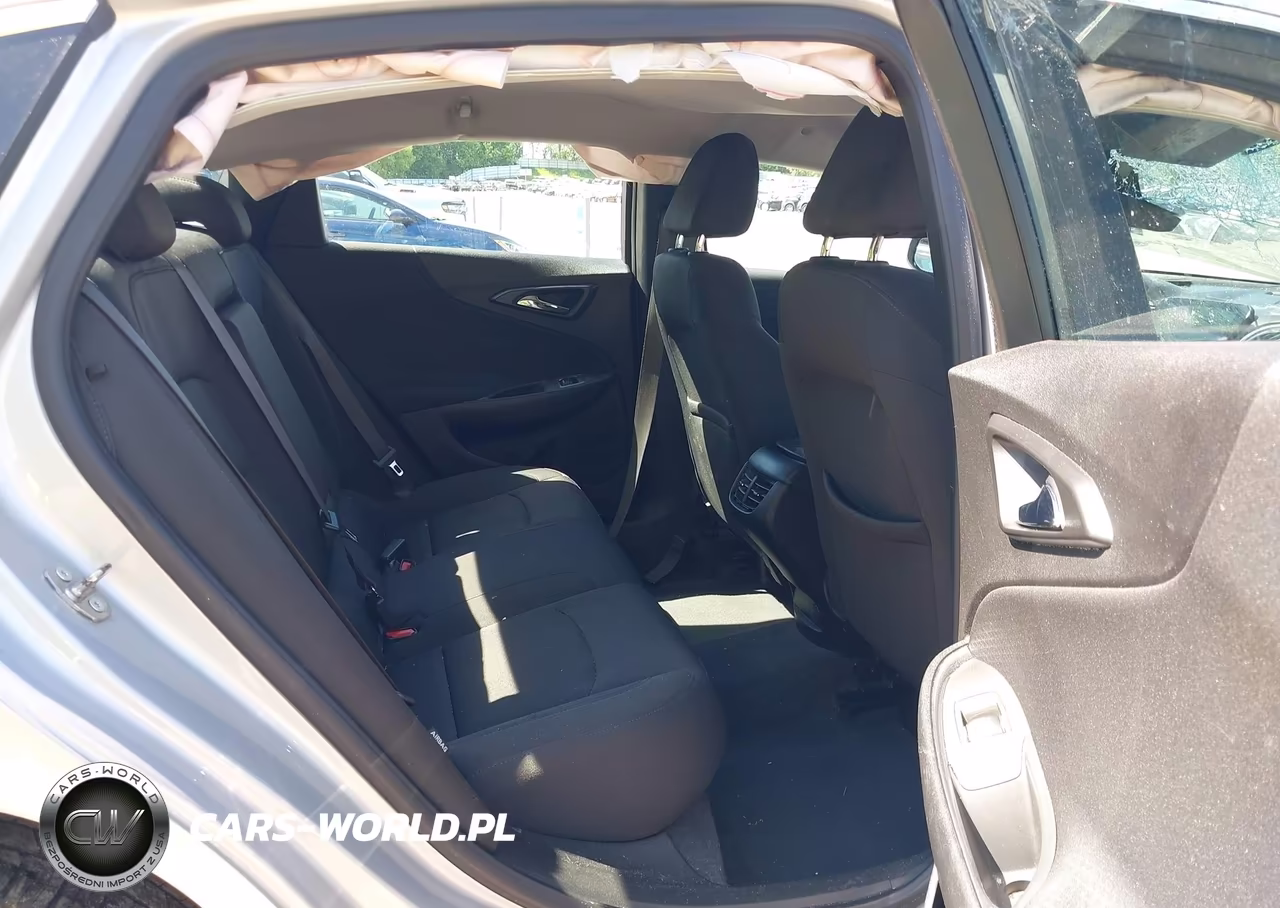 2019 Chevrolet Malibu Lt VIN:1G1ZD5ST2KF192126 - 8