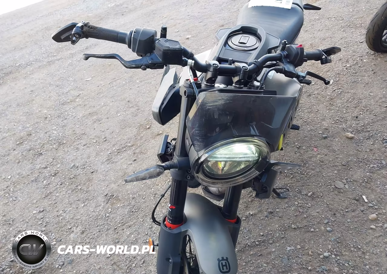 2024 Husqvarna Vitpilen 401-Svartpilen 401 VIN:MD2JUJ405RN209513 - 18