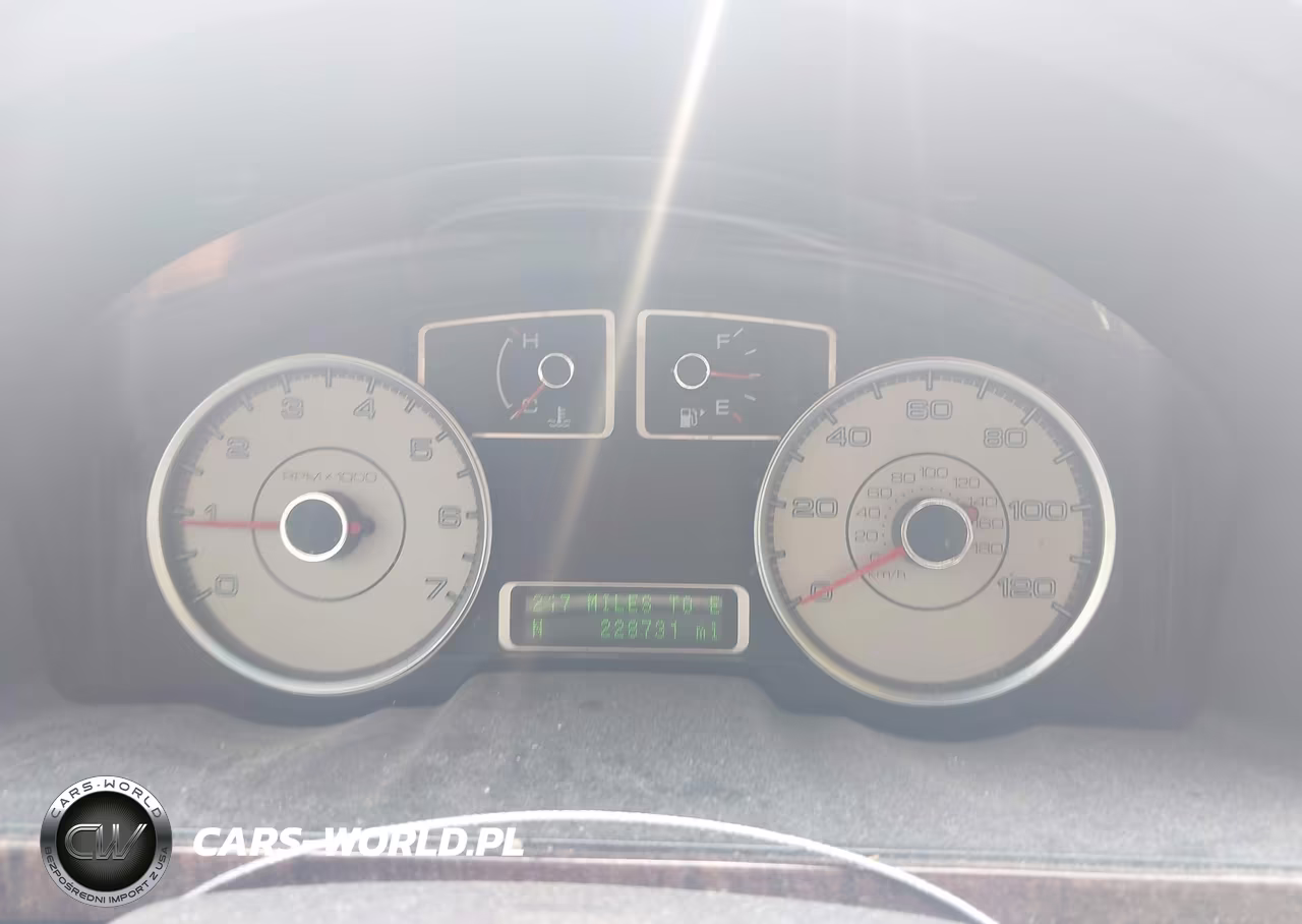2009 Ford Taurus Limited VIN:1FAHP25W59G120183 - 7