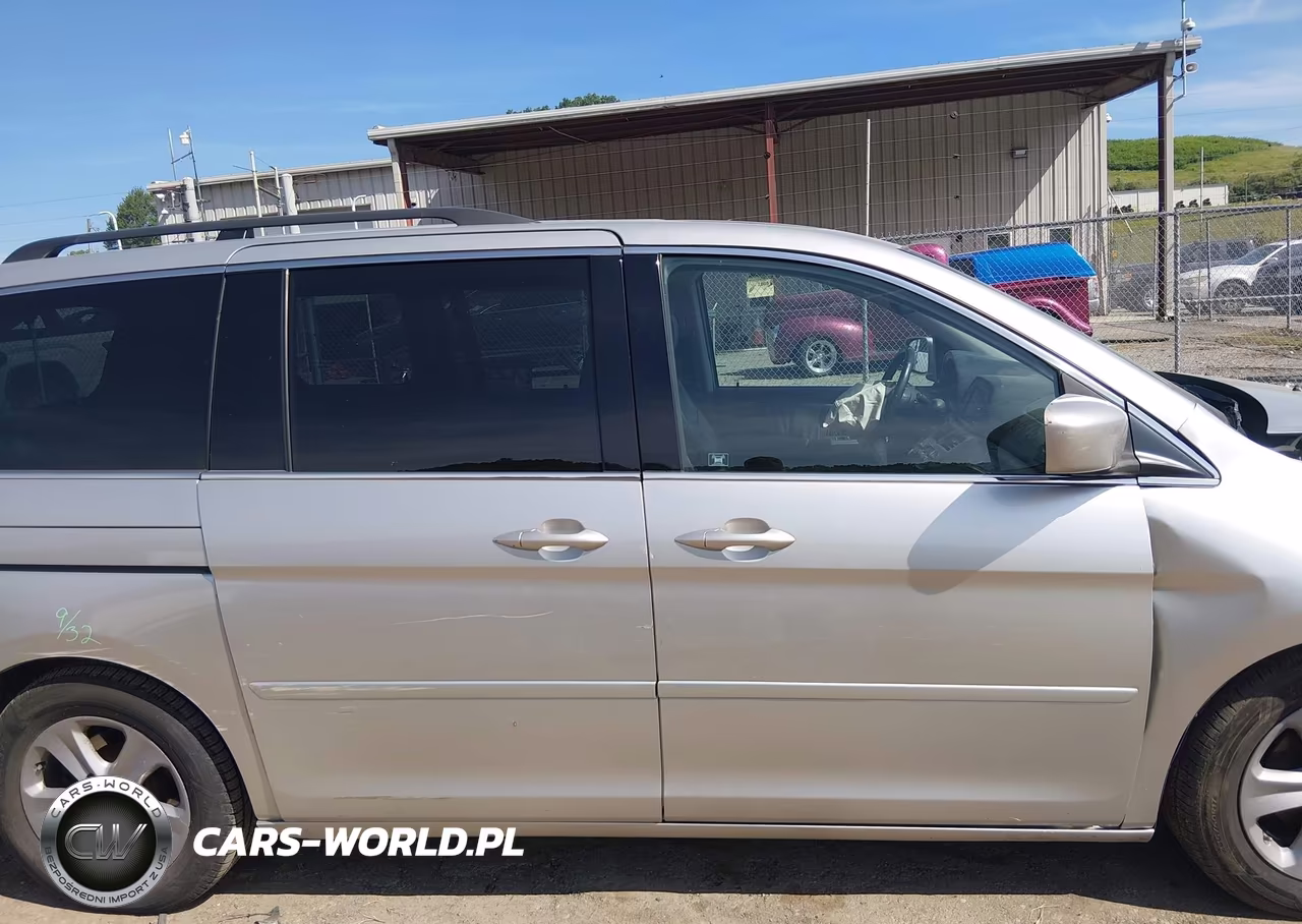 2009 Honda Odyssey Touring VIN:5FNRL38949B039594 - 13