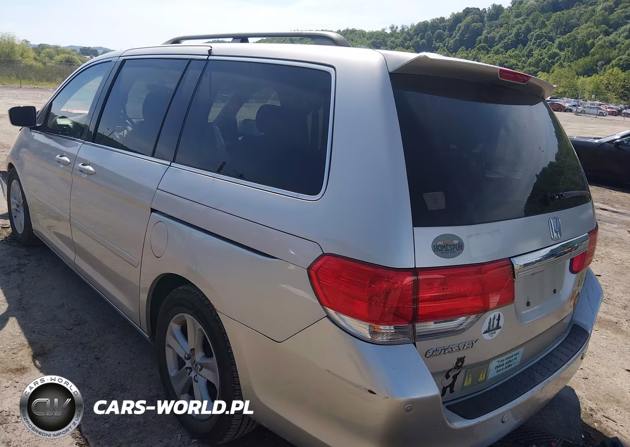 2009 Honda Odyssey Touring VIN:5FNRL38949B039594 - 3