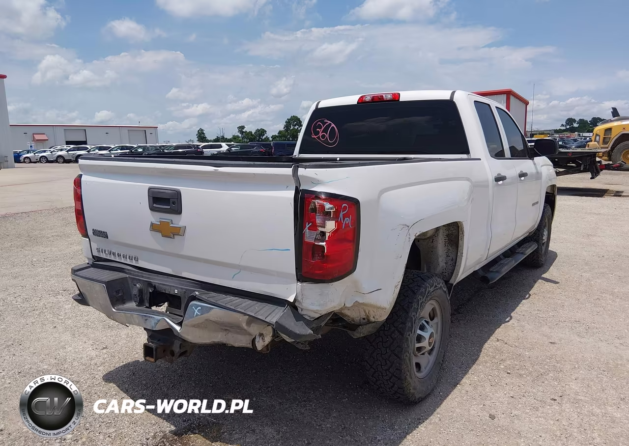 2015 Chevrolet Silverado 2500Hd Wt VIN:1GC2CUEG6FZ546710 - 4