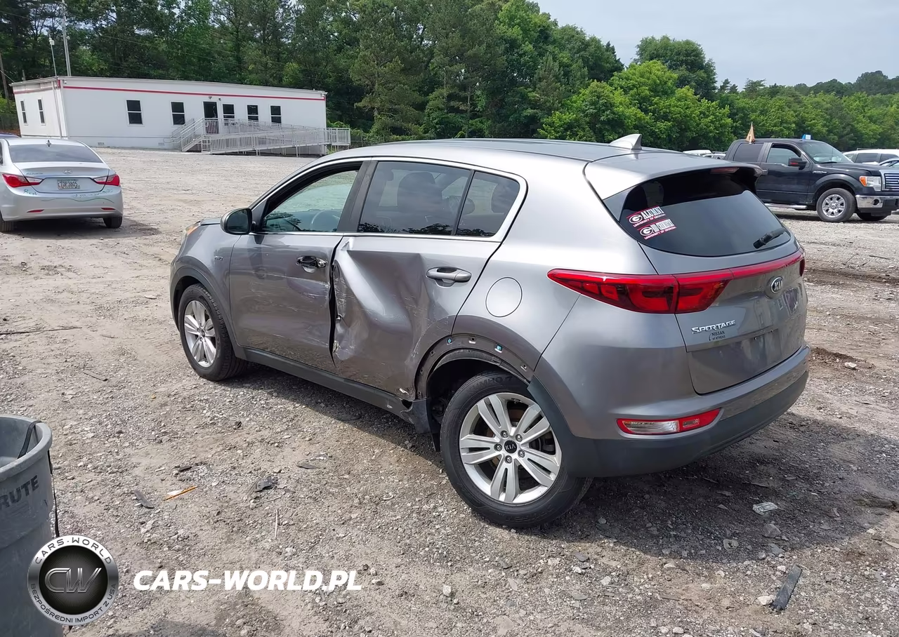 2018 Kia Sportage Lx VIN:KNDPMCAC7J7371016 - 3