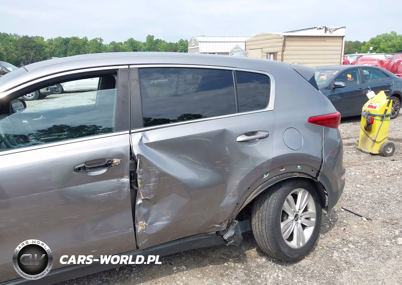 2018 Kia Sportage Lx VIN:KNDPMCAC7J7371016 - 6