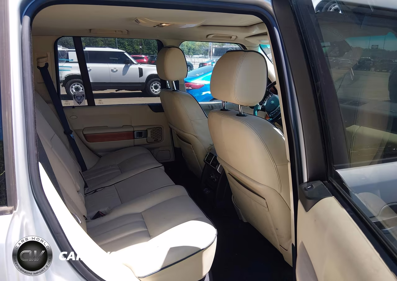 2007 Land Rover Range Rover Hse VIN:SALME15407A262070 - 8