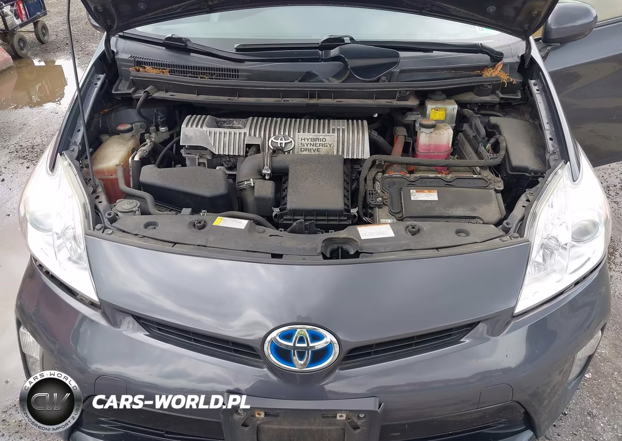 2015 Toyota Prius Two VIN:JTDKN3DUXF1986293 - 10