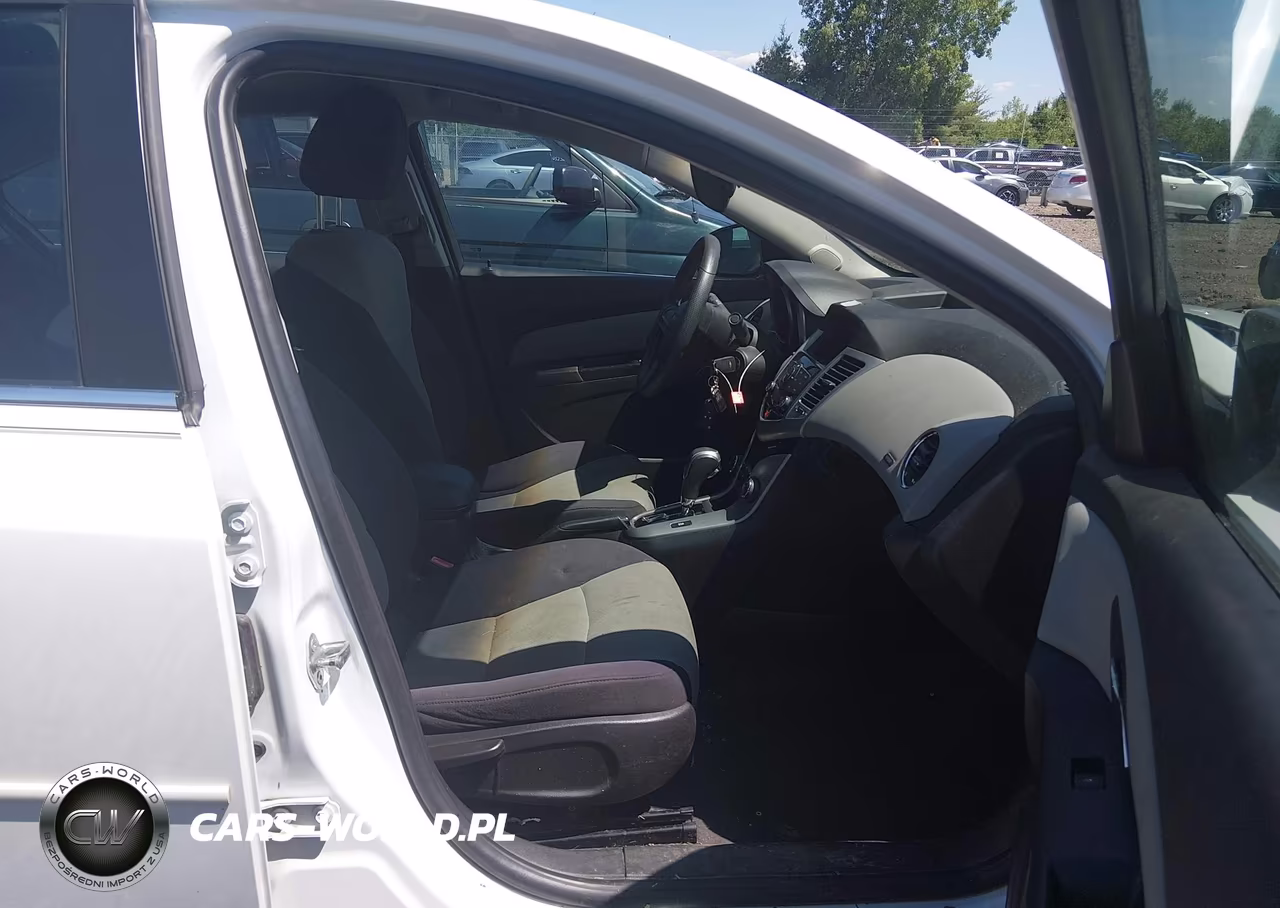 2012 Chevrolet Cruze Ls VIN:1G1PC5SH3C7310332 - 5