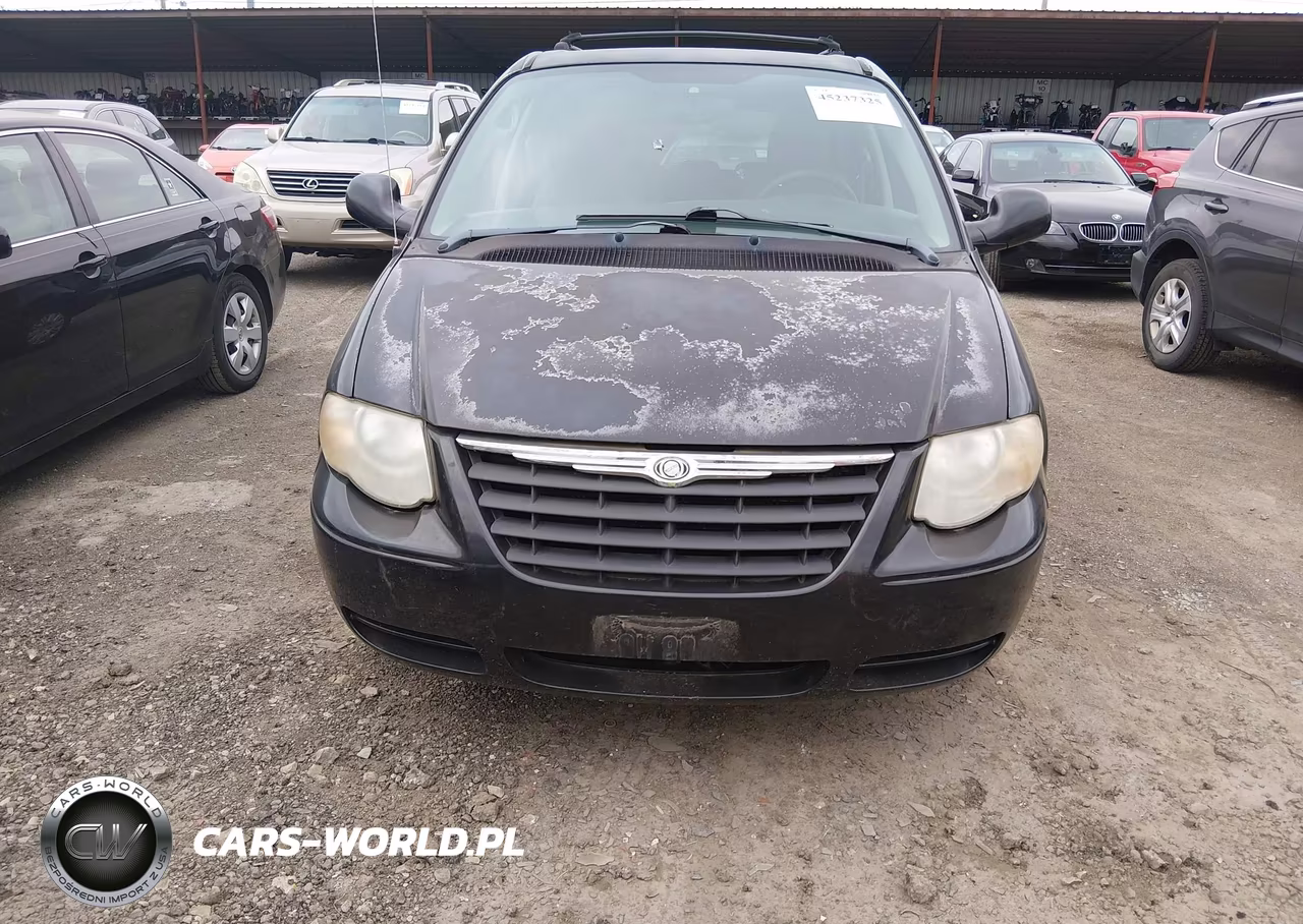 2005 Chrysler Town & Country Lx VIN:2C4GP44R85R468355 - 6