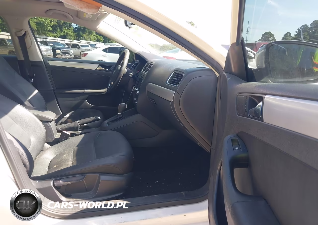 2011 Volkswagen Jetta 2.0L Tdi VIN:3VWLL7AJ4BM111779 - 5