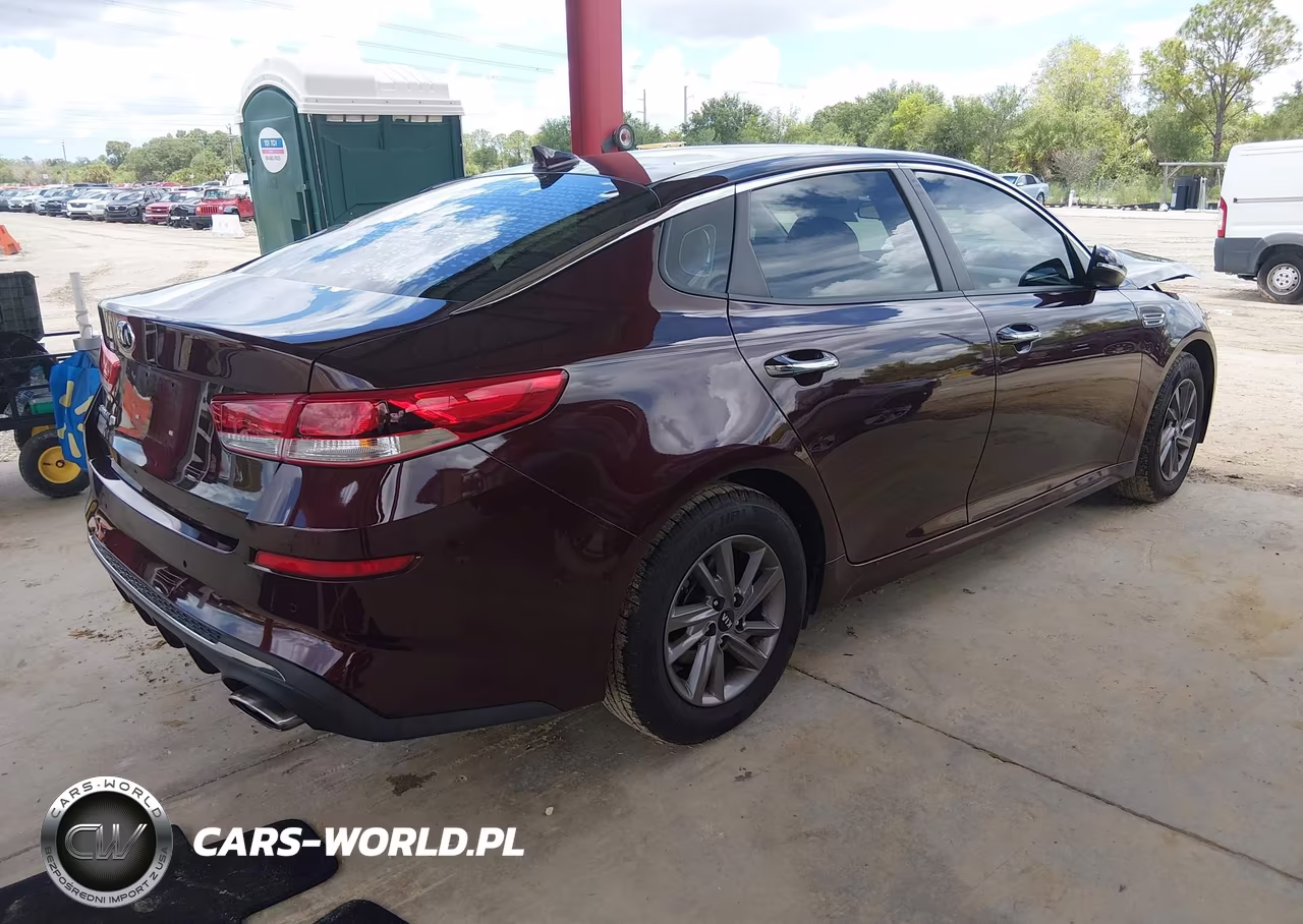 2020 Kia Optima Lx VIN:5XXGT4L36LG418794 - 4