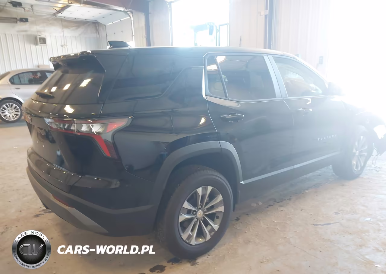 2026 Chevrolet Equinox Fwd Lt VIN:3GNAXHEG3TL441429 - 4