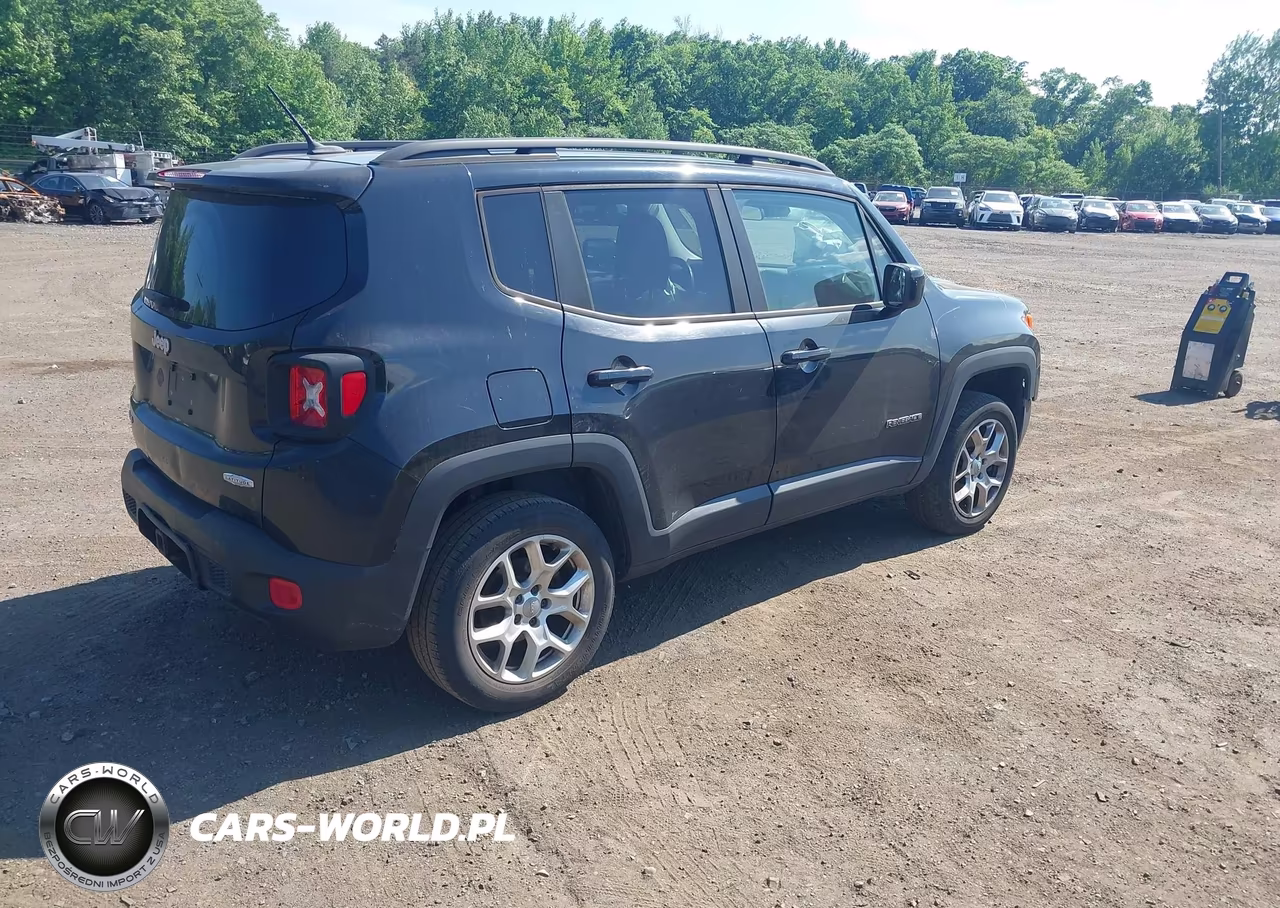 2015 Jeep Renegade Latitude VIN:ZACCJBBT0FPB71866 - 4