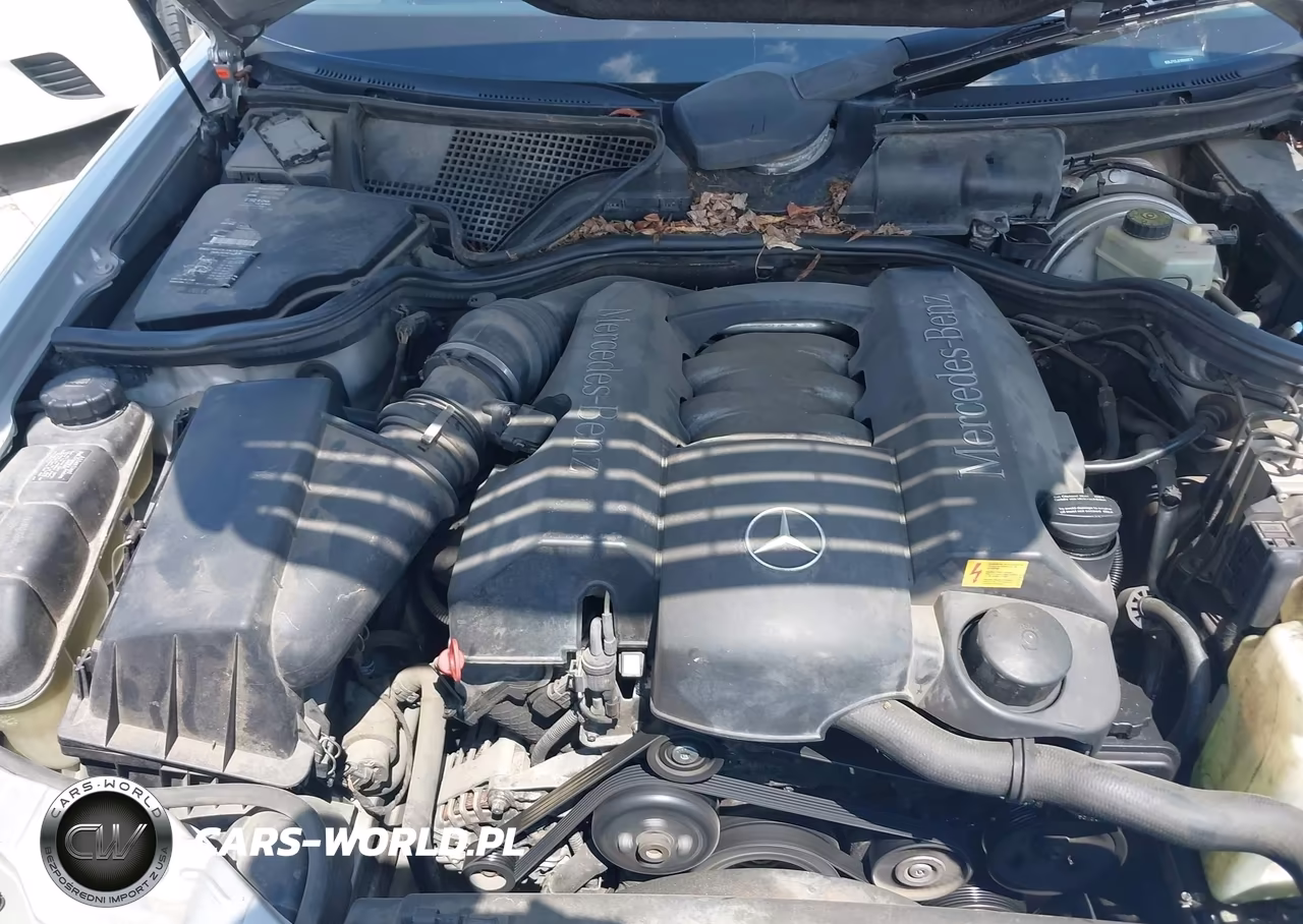 2000 Mercedes-Benz E 320 VIN:WDBJF65JXYB096578 - 10