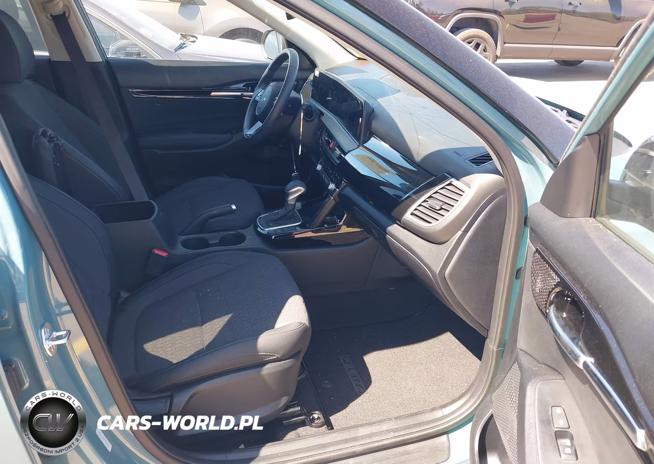 2026 Kia Seltos S VIN:KNDEU2AA8T7858857 - 5