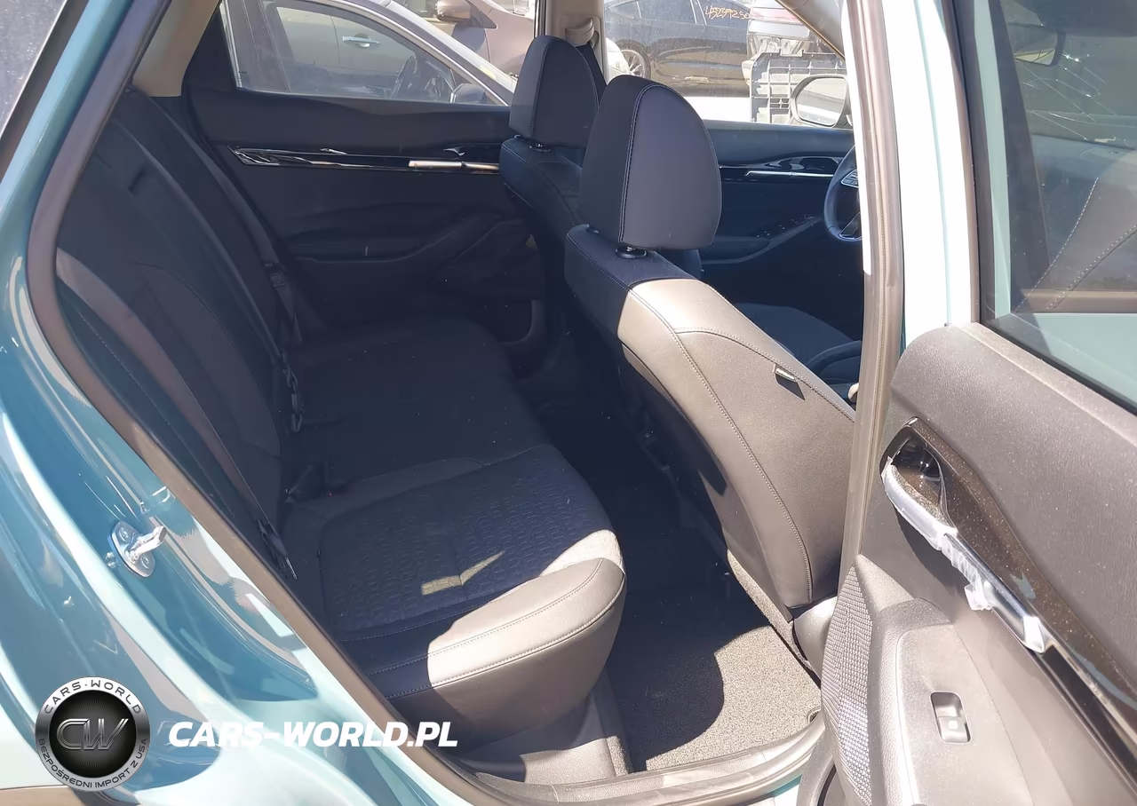 2026 Kia Seltos S VIN:KNDEU2AA8T7858857 - 8