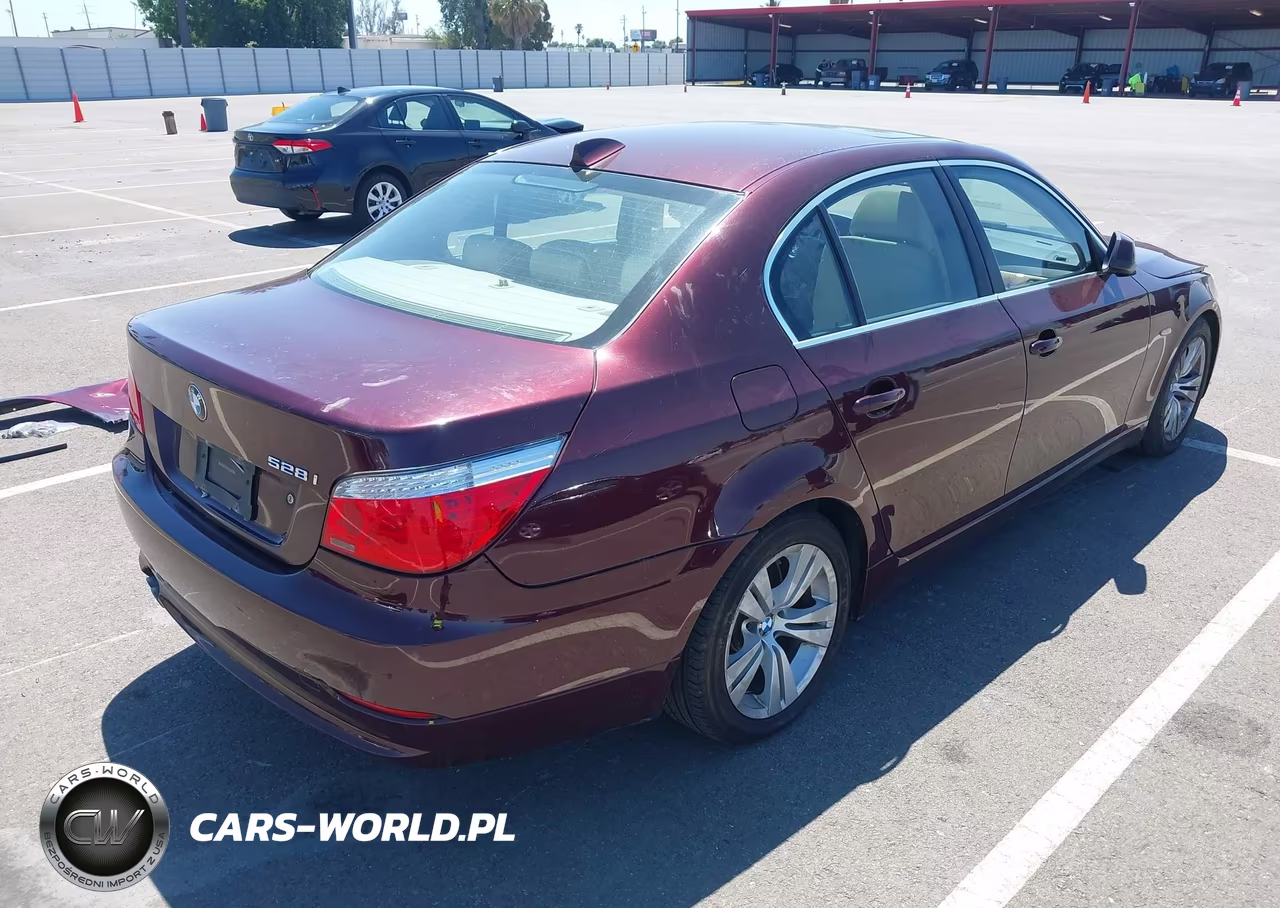 2010 BMW 528I VIN:WBANU5C50AC442112 - 4