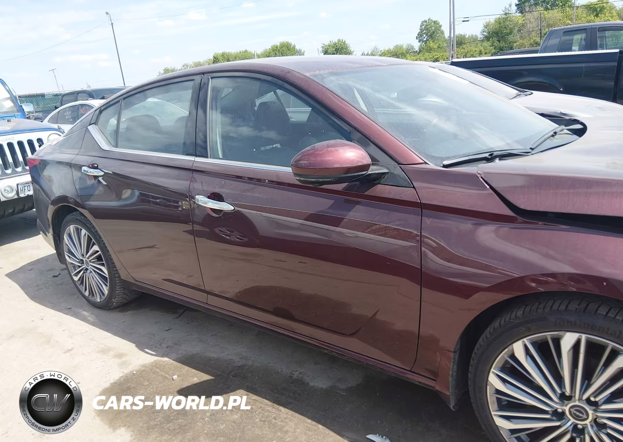 2025 Nissan Altima Sl Fwd VIN:1N4BL4EV1SN305837 - 13