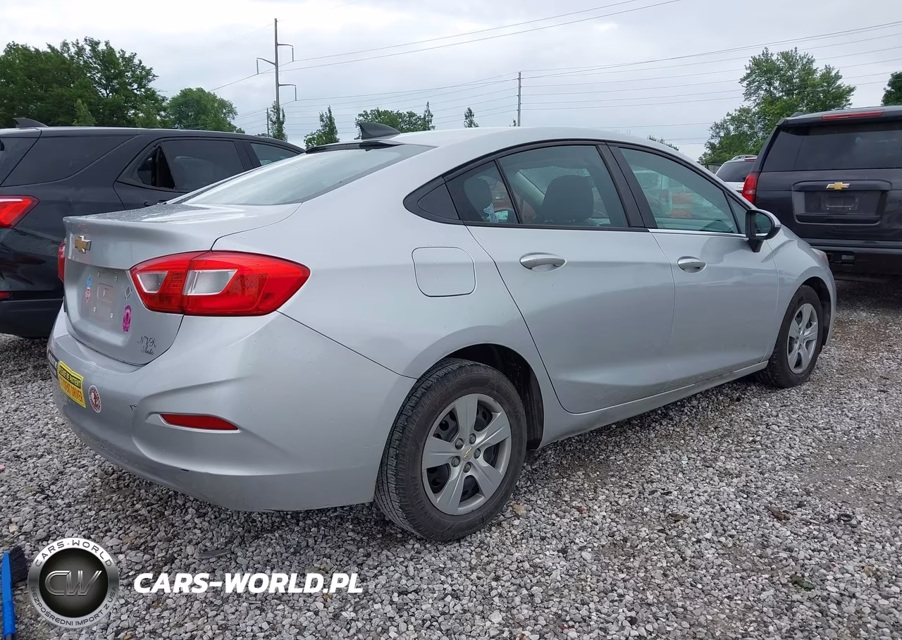 2017 Chevrolet Cruze Ls Auto VIN:1G1BC5SM0H7219243 - 4