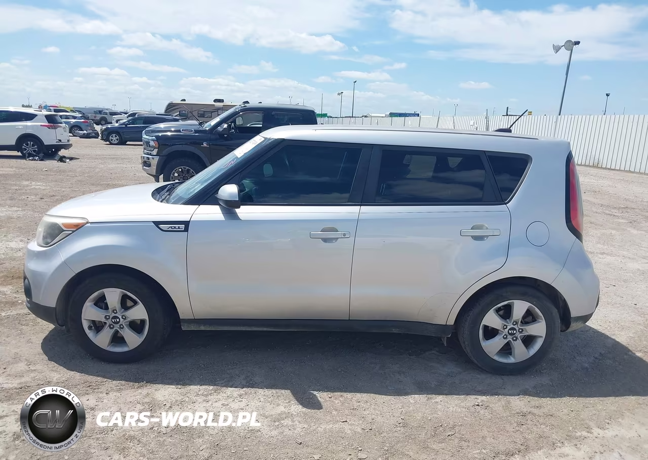 2019 Kia Soul VIN:KNDJN2A2XK7678119 - 14
