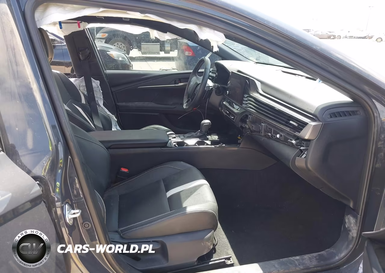 2025 Toyota Camry Se VIN:4T1DAACK2SU087487 - 5
