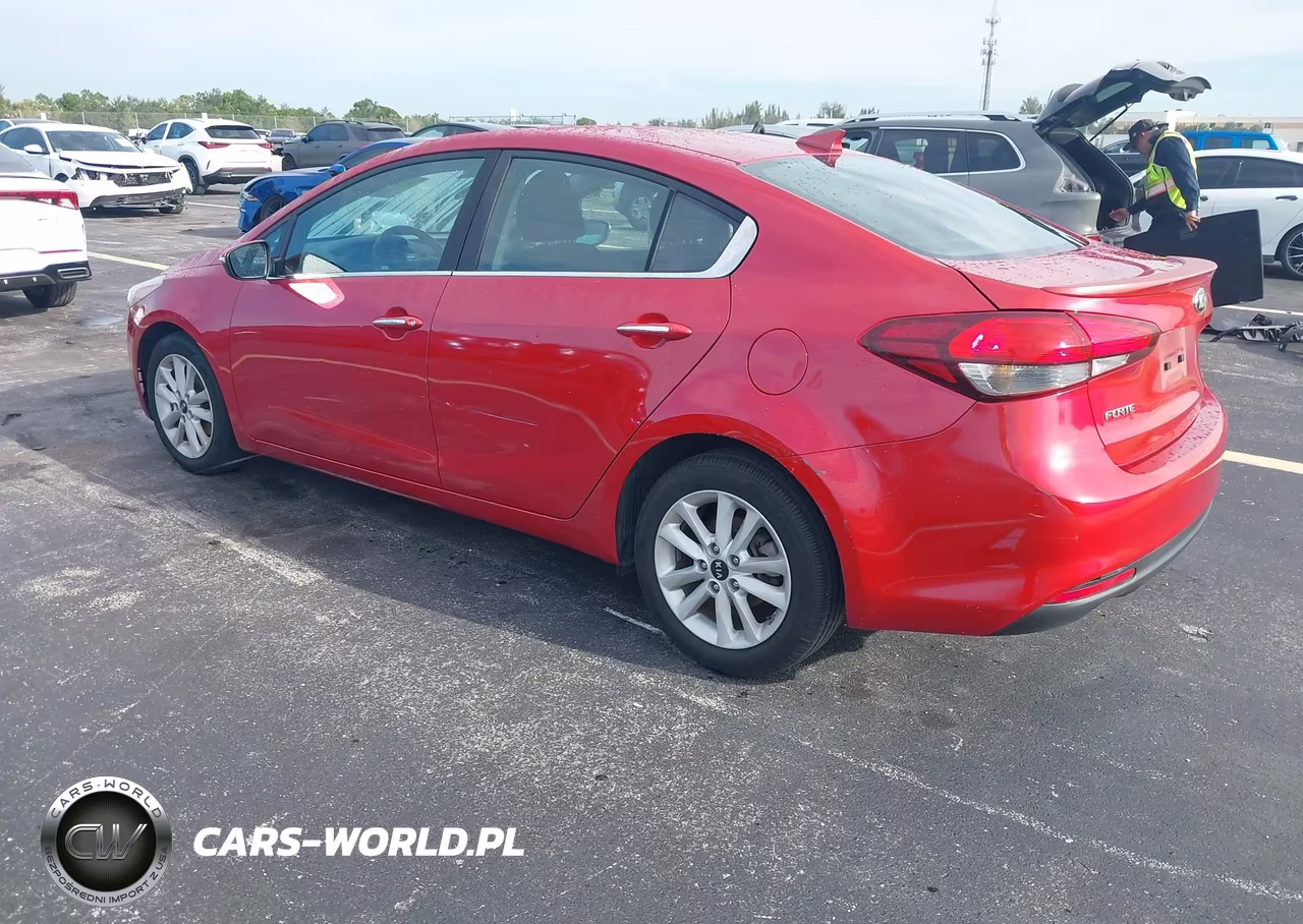 2017 Kia Forte S VIN:3KPFL4A76HE117167 - 3