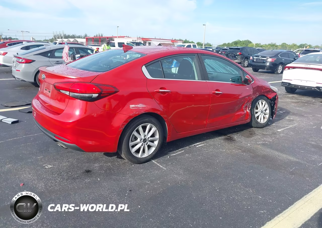 2017 Kia Forte S VIN:3KPFL4A76HE117167 - 4