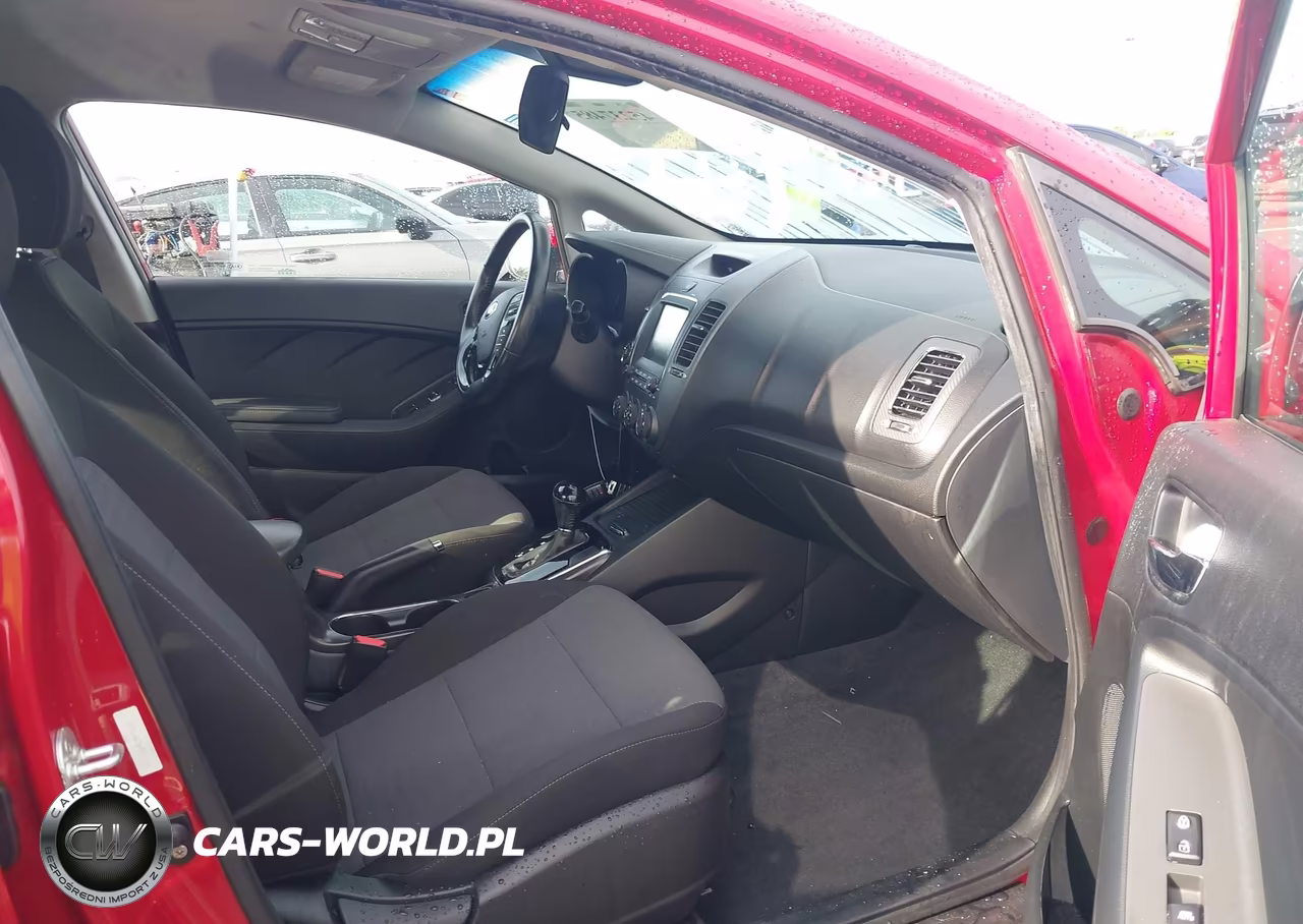 2017 Kia Forte S VIN:3KPFL4A76HE117167 - 5
