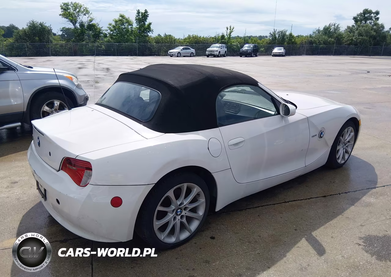 2007 BMW Z4 3.0I VIN:4USBU33557LW73505 - 4