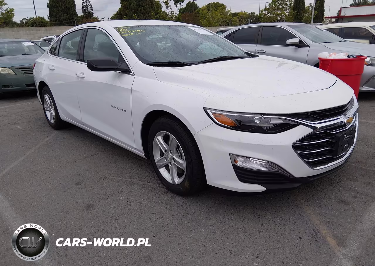 2022 Chevrolet Malibu Fwd 1Fl – zdjęcie 1 z 16