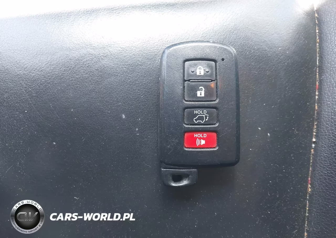 2019 Toyota Highlander Xle VIN:5TDJZRFH5KS745550 - 11