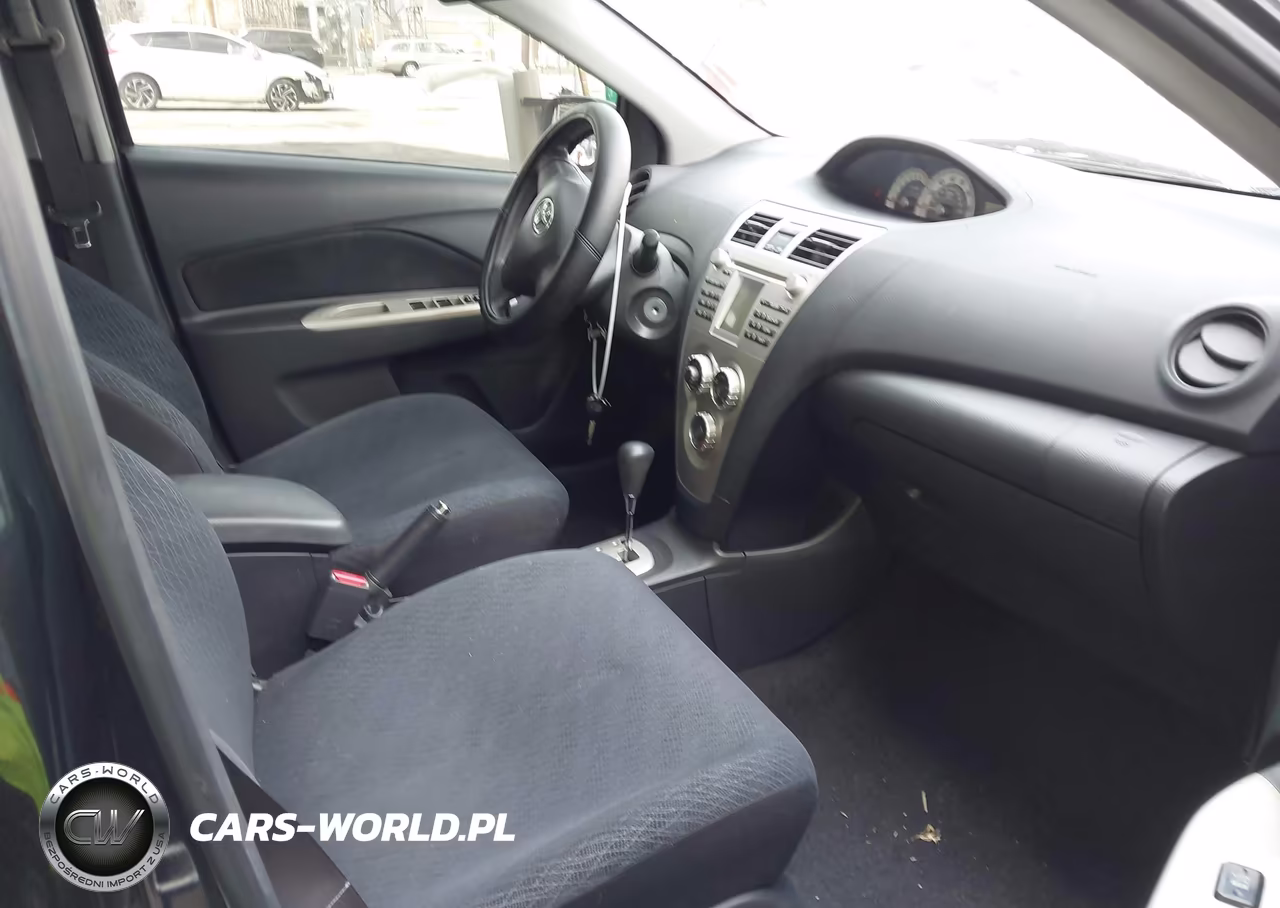2008 Toyota Yaris VIN:JTDBT923081271867 - 5