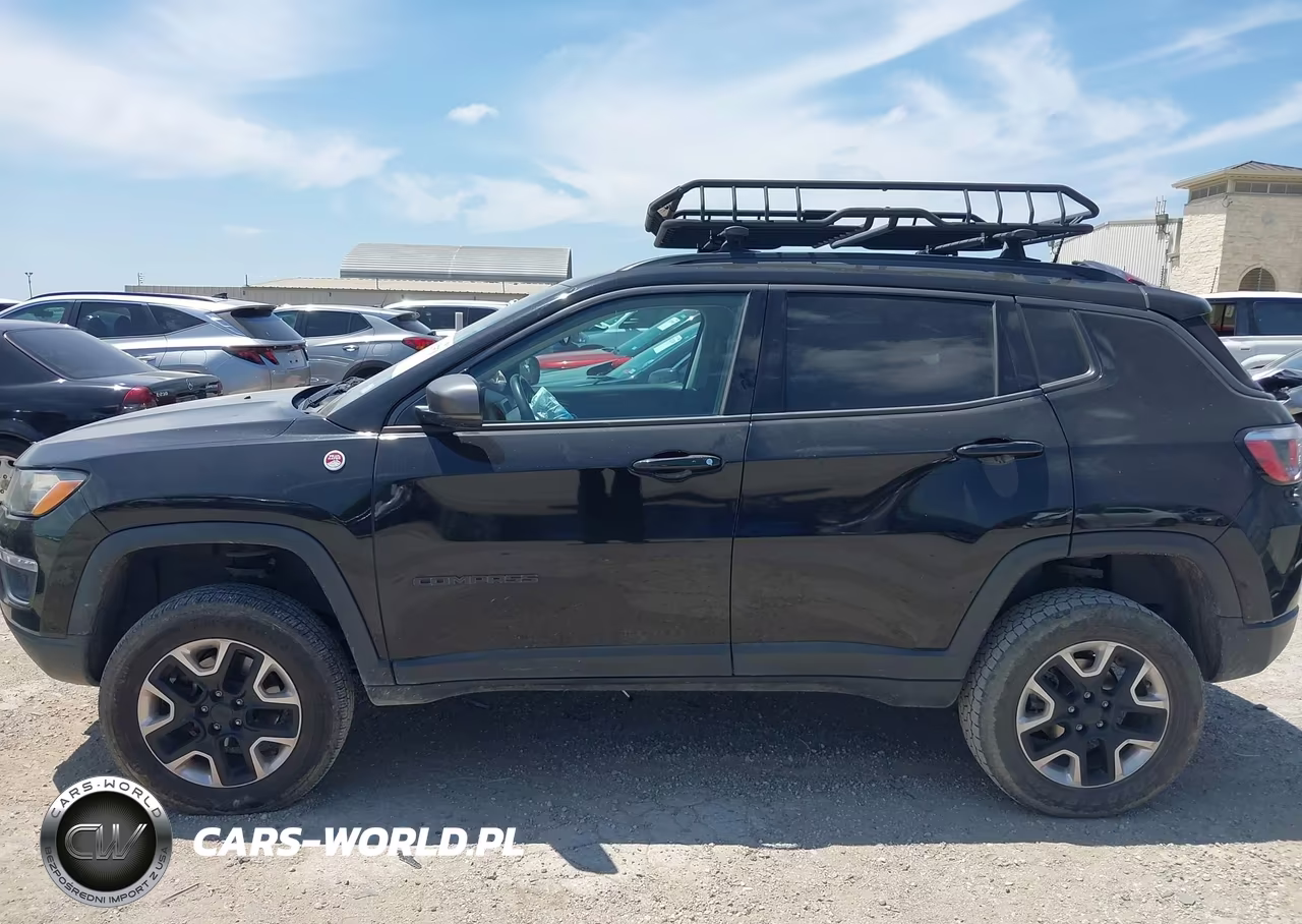 2018 Jeep Compass Trailhawk 4X4 VIN:3C4NJDDB4JT324143 - 14
