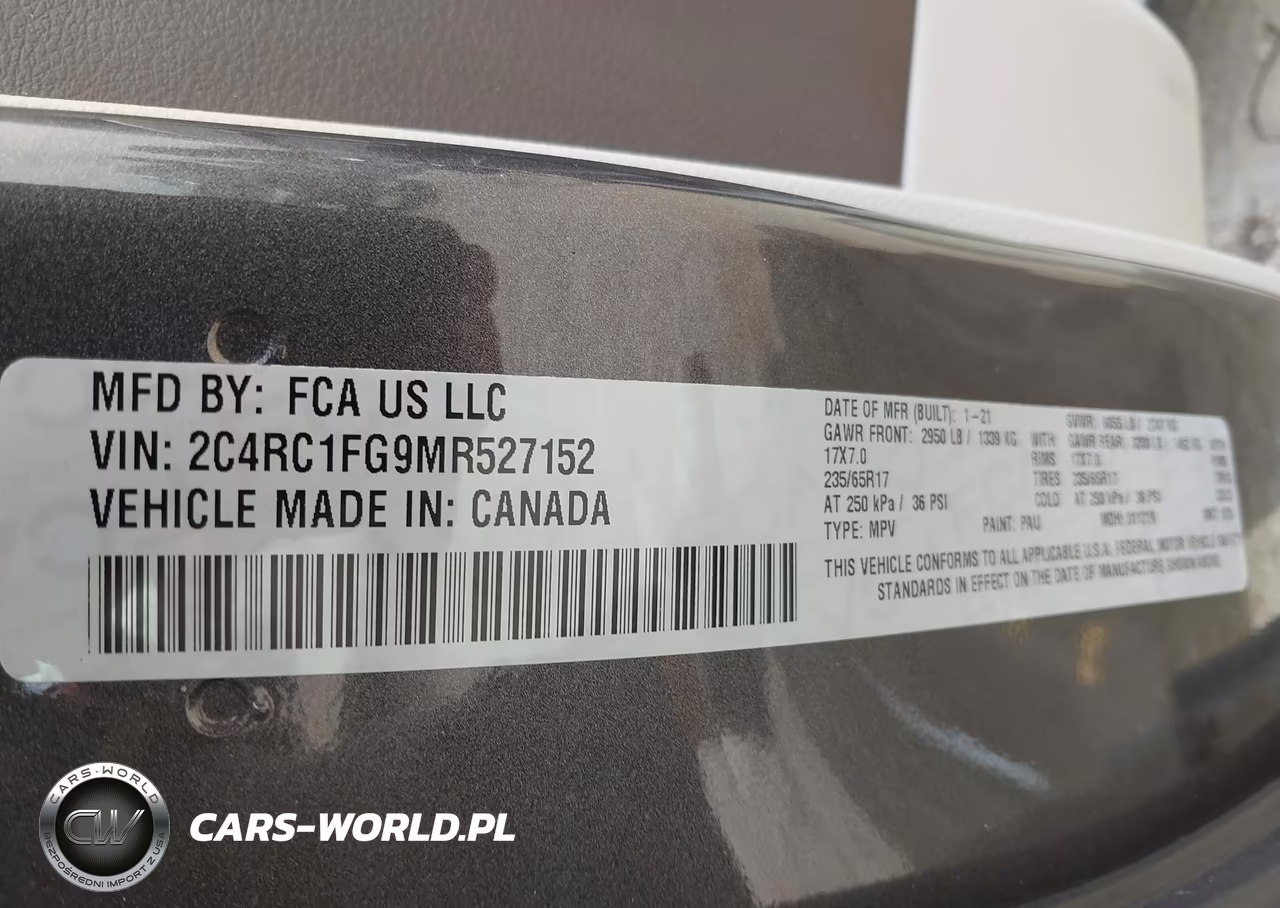2021 Chrysler Pacifica Touring VIN:2C4RC1FG9MR527152 - 9