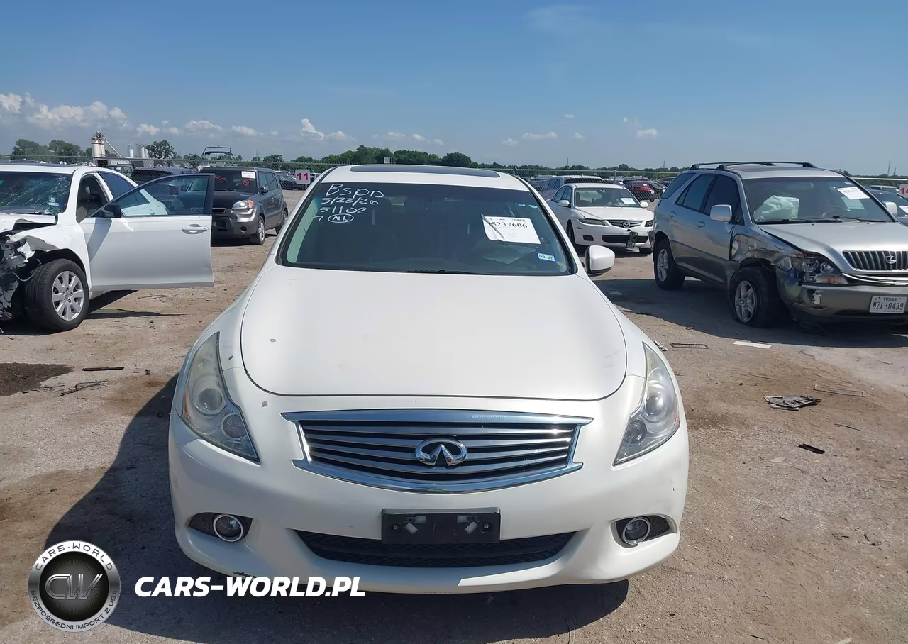 2015 Infiniti Q40 VIN:JN1CV6AR2FM651102 - 12