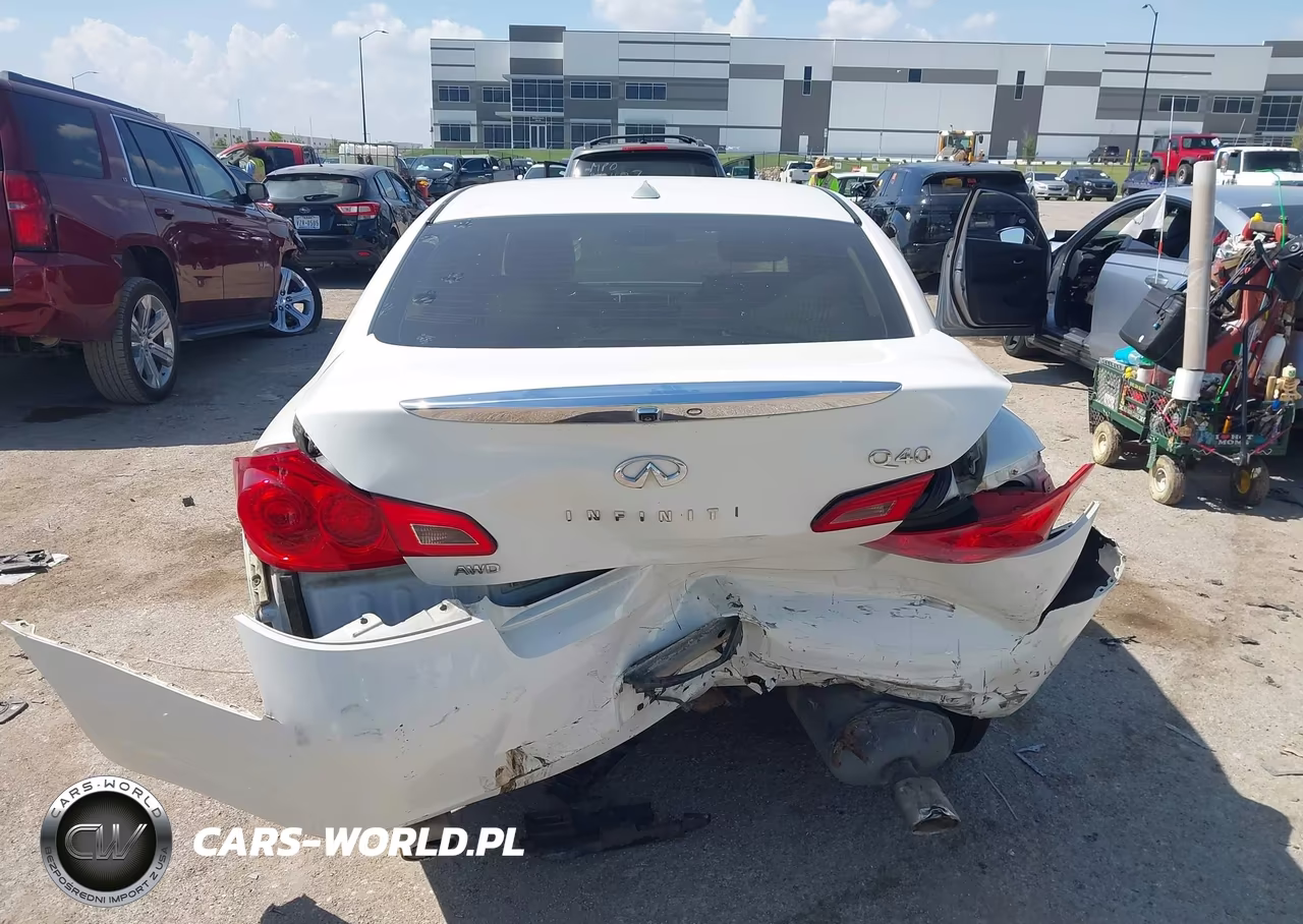 2015 Infiniti Q40 VIN:JN1CV6AR2FM651102 - 16