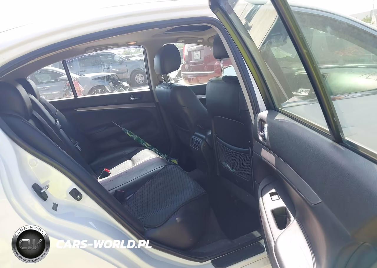 2015 Infiniti Q40 VIN:JN1CV6AR2FM651102 - 8