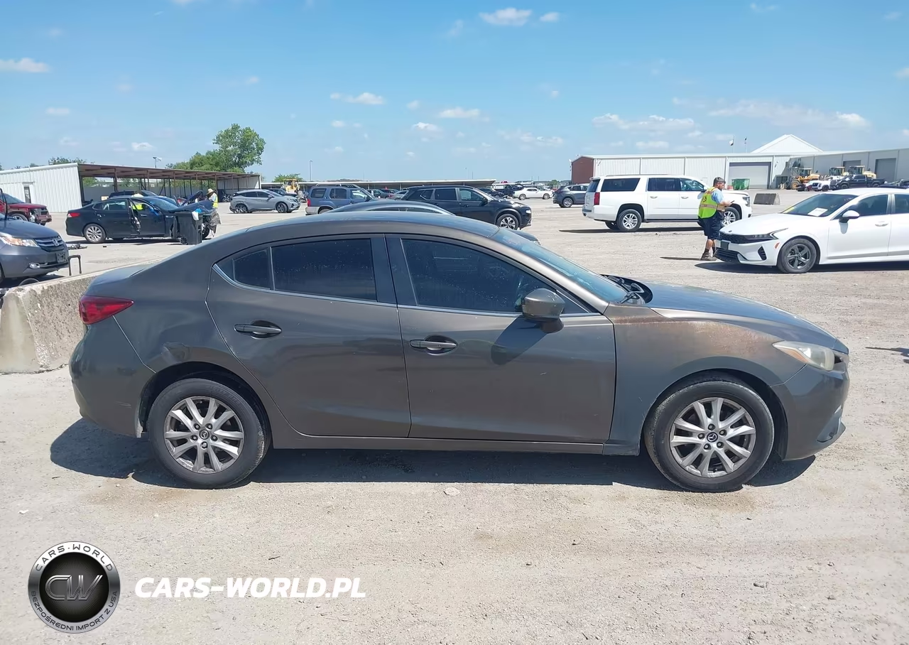 2016 Mazda Mazda3 I Sport VIN:JM1BM1U78G1331097 - 13