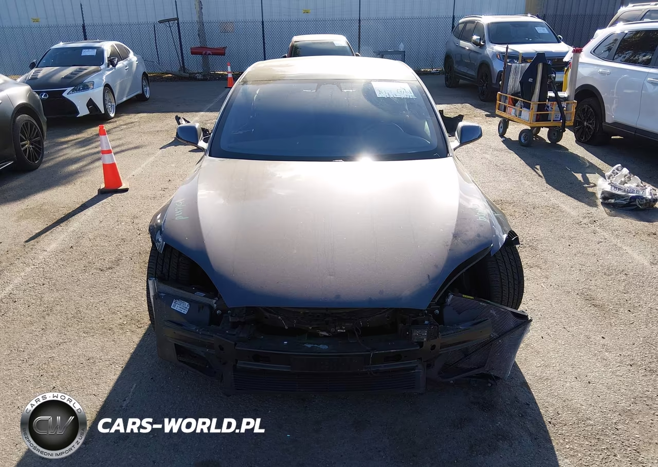 2020 Tesla Model S Long Range Dual Motor All-Wheel Drive-Long Range Plus Dual Motor All-Wheel Drive VIN:5YJSA1E20LF381926 - 13
